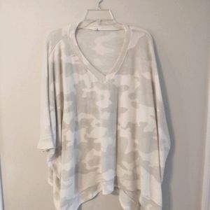 Maurices sweater